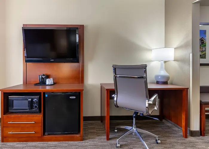 Comfort Suites Oshkosh West