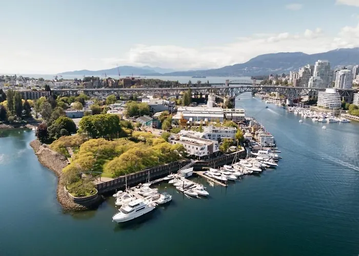  Granville Island