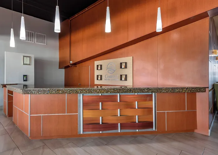 Coastal Hotel & Suites Virginia Beach - Oceanfront
