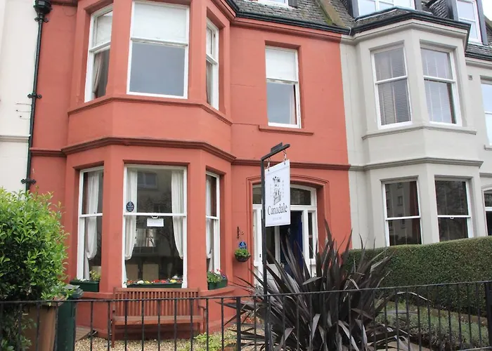 Luxury hotel only: Canadale Guest House
