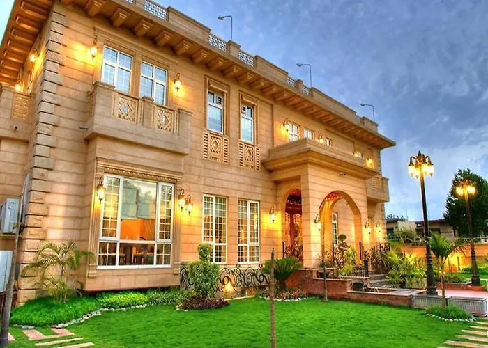 Guest house: Bella Hotel