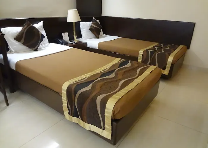 Avion Hotel