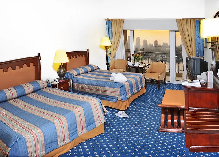 Hotel: Shepheard Hotel