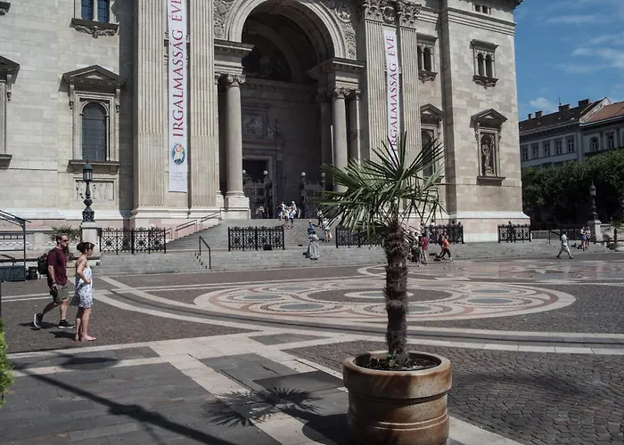 Helena Apartment With View On St. Stephan'S Basilica
