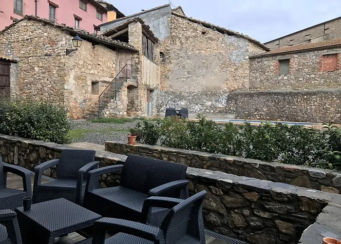 Hotel cerca del colegio: Cal Remolins