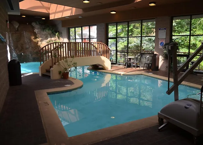 Zoders Inn And Suites