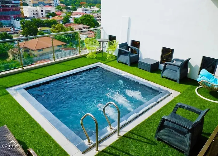 Spa Hotel: Castle Peak Hotel