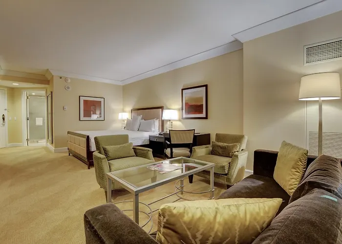 Trump Tower Studio Condo - Walk To Las Vegas Strip