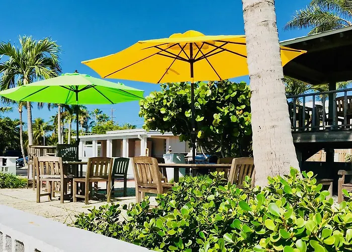 Harborside & Marina