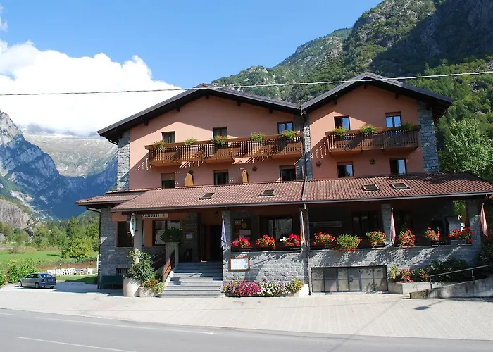 Hotel Ristorante Miramonti