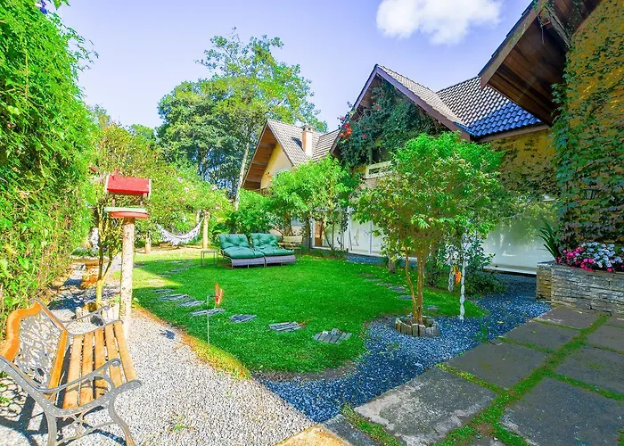 La Reserve Suites