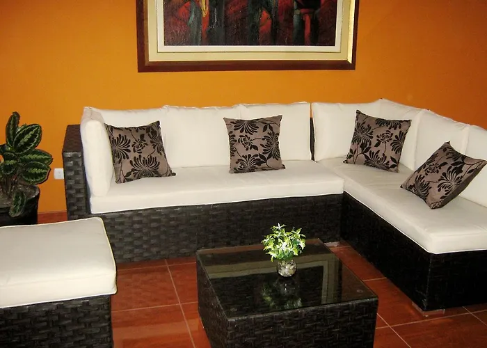 Los Cedros