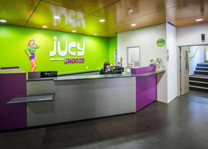 Cheap hotel: Jucy Snooze