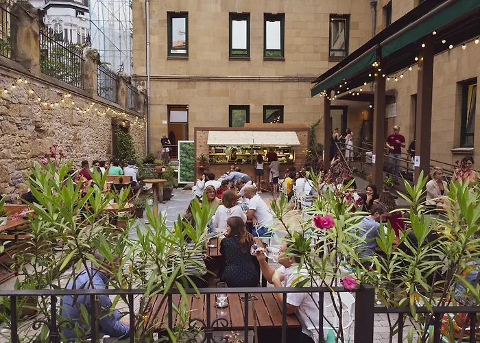 Hotel que admite mascotas: A Room In The City Hostel