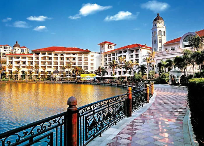 Guangzhou Phoenix City Hotel