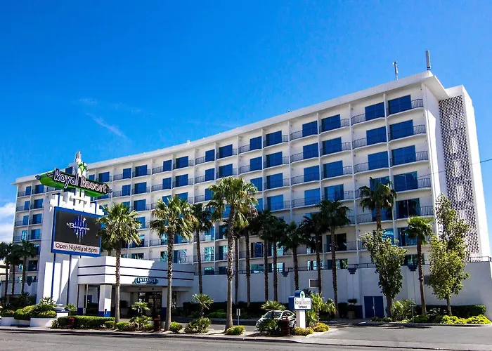 Cheap hotels Royal