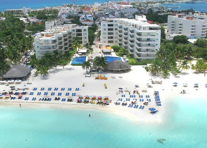 Ixchel Beach Hotel