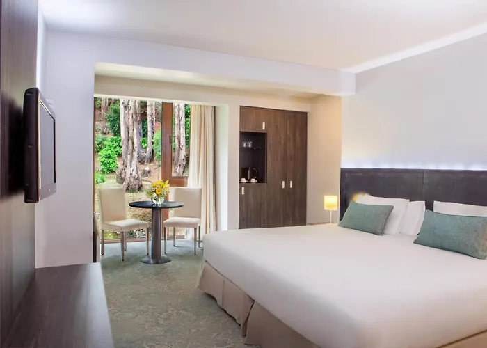 Hotel Bosque De Renaca