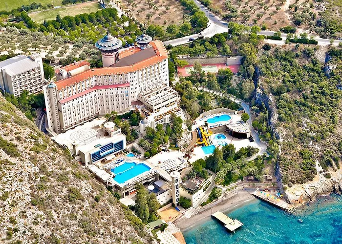 Alkoclar Adakule Hotel