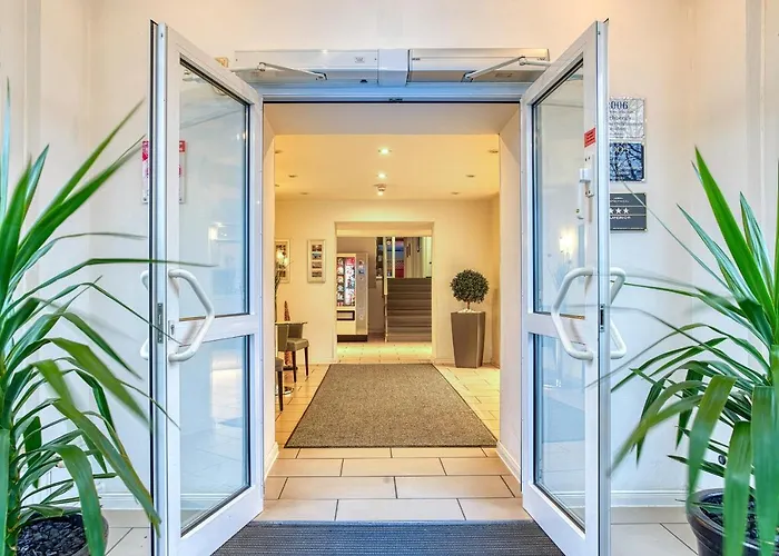 3 SterneHotel Elbotel Rostock By Centro