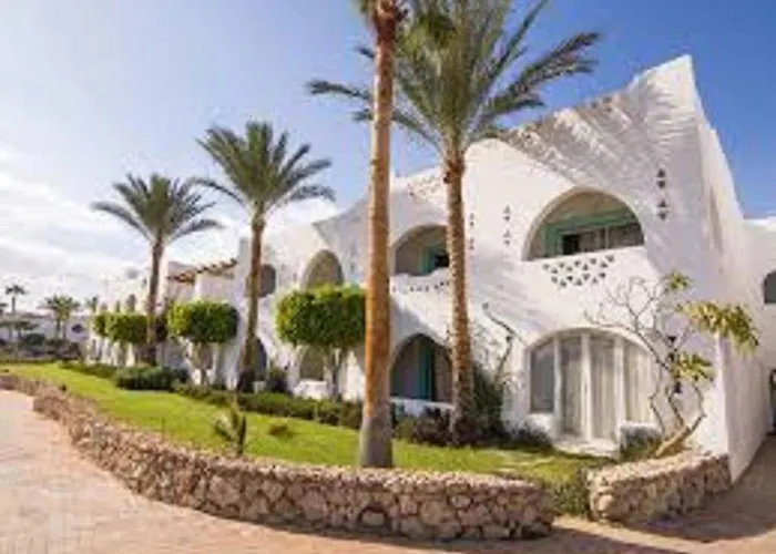 Coral Bay Prestige Apartment