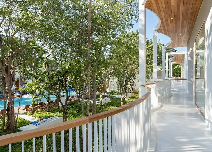 Sala Samui Chaweng Beach