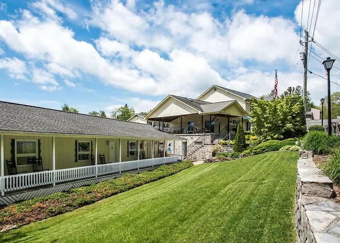 Boxwood Lodge Blowing Rock Near Boone-University