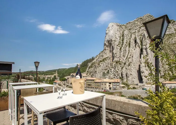Hôtel 3 étoiles: Hôtel de la Citadelle