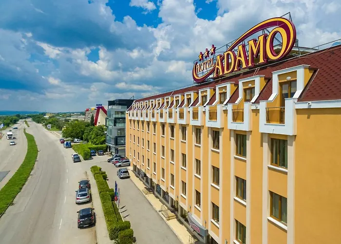Adamo Hotel