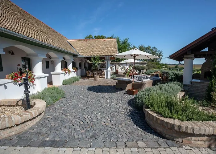 Provence Birtok