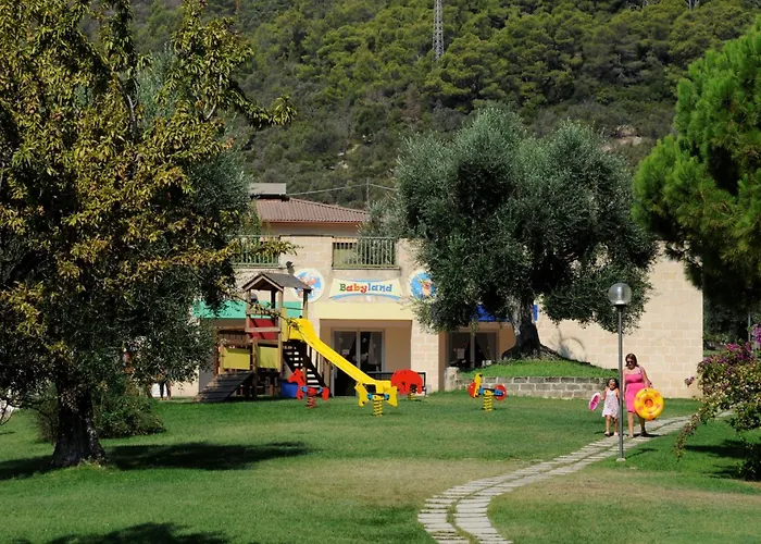 Hotel del Faro - Pugnochiuso Resort