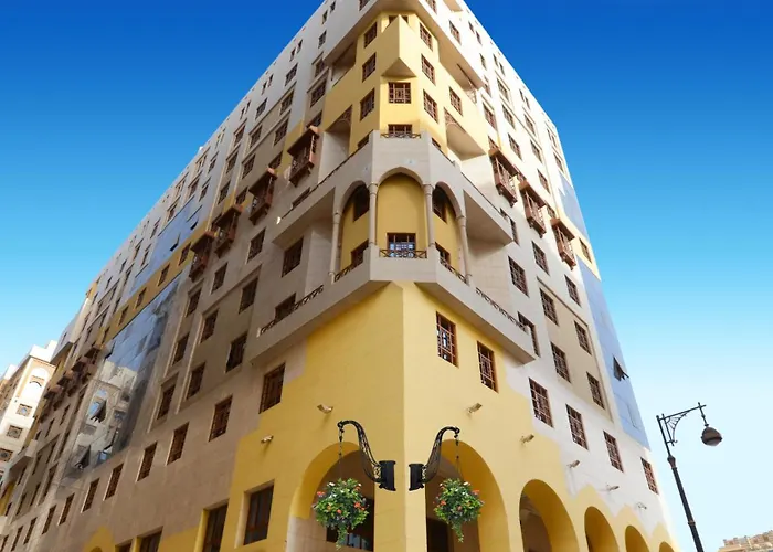 Romantic hotel: Al Mukhtara Golden
