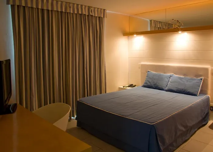 Promenade Paradiso All Suites