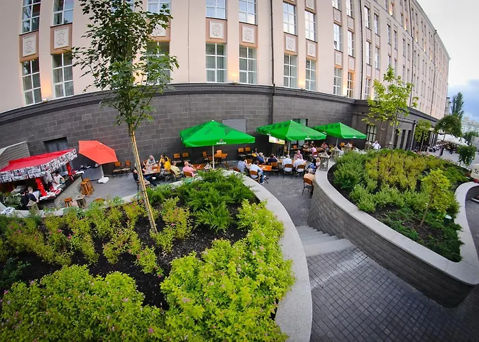 Hotel near College: Alfavito Kyiv Hotel