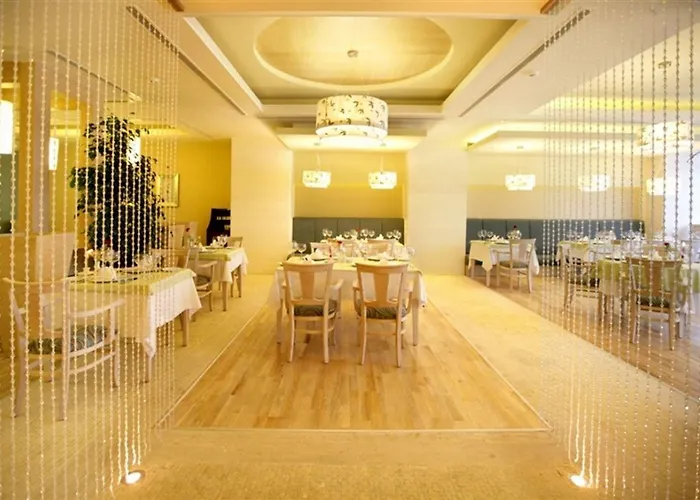 Hotel: Golden Imperial Resort Hotel