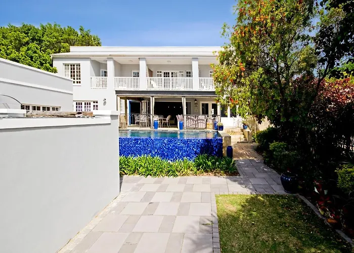 On Main Guest House And Conference Centre