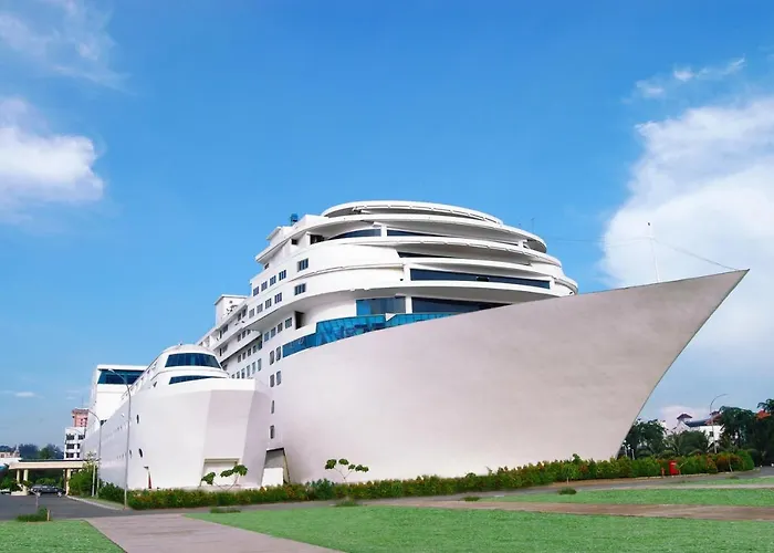 Pacific Palace Hotel