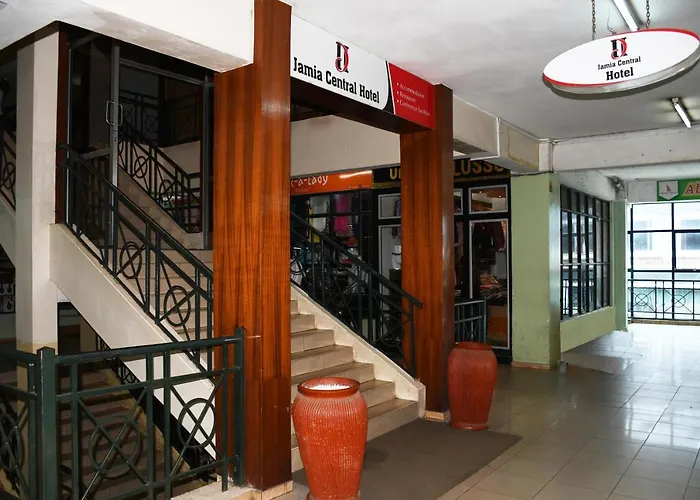 Cheap hotel: Jamia Central Hotel