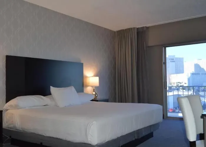 Cheap hotels Royal
