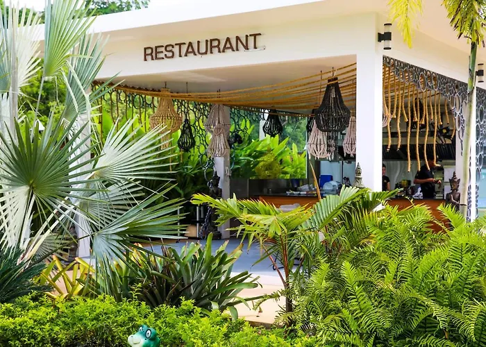 Zee Luxury Boutique Hotel