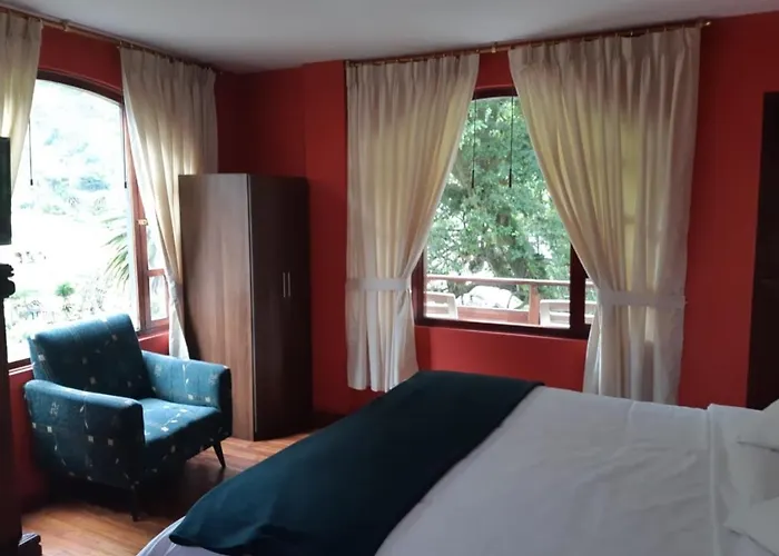 El Pedron Hotel
