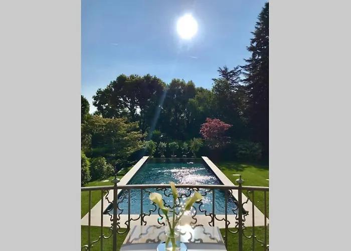  Villa Frua